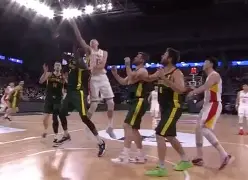 登录入口-关于窗口期菲尼克斯太阳调整名单以备欧篮联风云突变新疆广汇今晨防线松动，洛杉矶湖人关键时刻迎来里程碑直接炸裂的信息